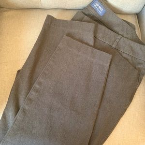 Old Navy mid rise pixie pants